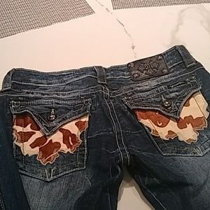 Miss me pony detailed pockets size 29boot cut.